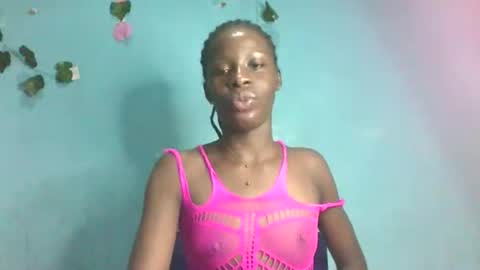 Queen online show from May 4, 2026, 10:17 pm