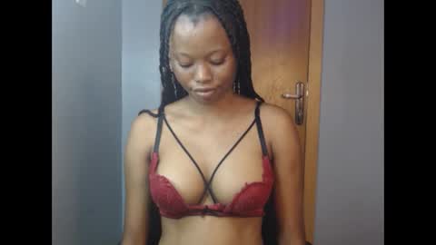 Snapshot of honey_juicydoll chatting on November 22, 2025, 8:30 pm Sonia online show from November 22, 2025, 8:30 pm