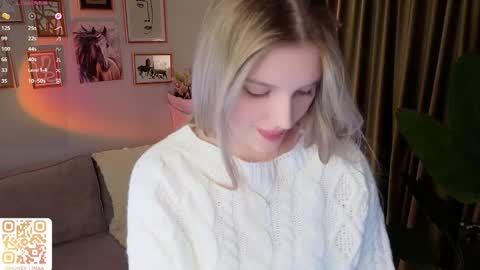 Lina online show from March 8, 2026, 3:05 pm