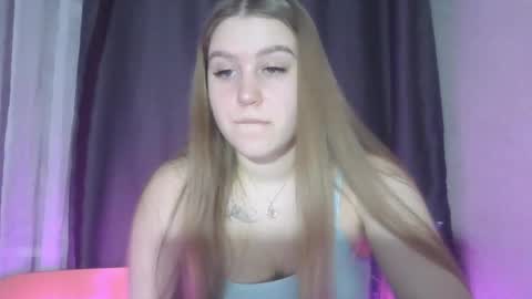 honey_lolaaa online show from November 20, 2025, 2:39 pm