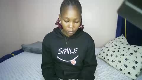 Snapshot of honey_nubia0 chatting on December 13, 2025, 9:31 pm honey_nubia0 online show from December 13, 2025, 9:31 pm