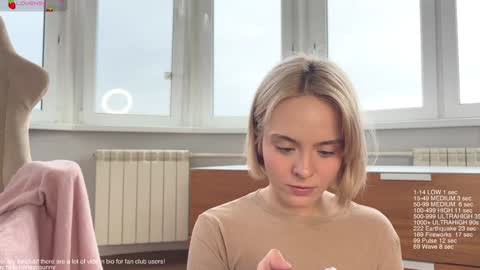 Jenyanew vid how I squirt in forest in bio online show from October 24, 2025, 9:06 am