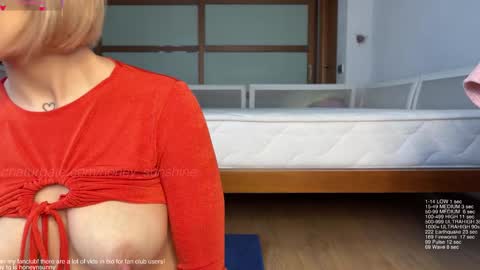 Snapshot of honey_sunshine chatting on January 8, 2026, 11:56 am Jenyanew vid how I squirt in forest in bio online show from January 8, 2026, 11:56 am