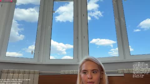 Jenyanew vid how I squirt in forest in bio online show from April 4, 2026, 12:24 pm