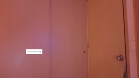 Snapshot of honey_sweet8 chatting on December 14, 2025, 12:54 pm Honey-Sweett online show from December 14, 2025, 12:54 pm