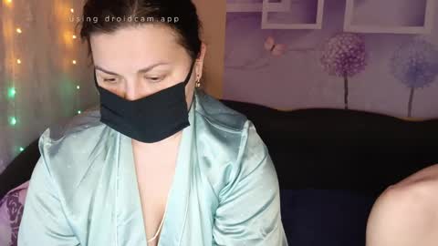 Snapshot of honey_sweet_couple chatting on March 27, 2026, 8:08 pm Alexa and Oscar online show from March 27, 2026, 8:08 pm