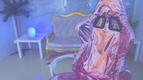 HONEY  online show from February 19, 2026, 3:13 am