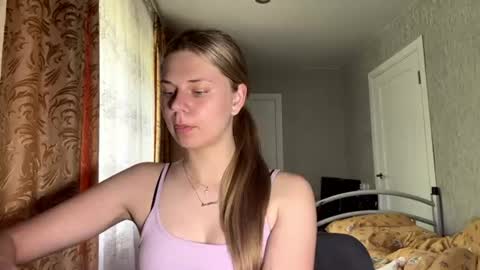 Klara online show from June 17, 2026, 11:12 am