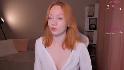 Snapshot of honeyautumn chatting on October 25, 2025, 10:48 pm honeyautumn online show from October 25, 2025, 10:48 pm