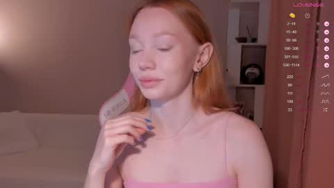 Snapshot of honeyautumn chatting on November 28, 2025, 11:40 pm honeyautumn online show from November 28, 2025, 11:40 pm