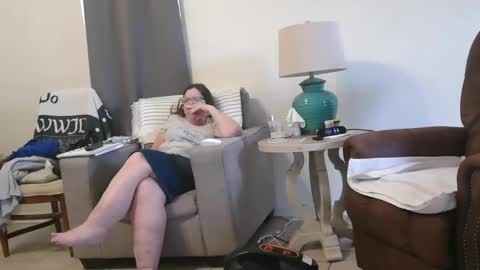 Snapshot of honeybuns344636 chatting on January 11, 2025, 7:05 pm Honey online show from January 11, 2025, 7:05 pm