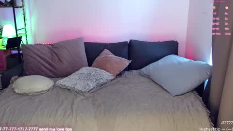 Snapshot of honeycarrol chatting on June 8, 2026, 4:40 pm HoneyCarrol online show from June 8, 2026, 4:40 pm