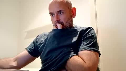 honeydaddyforyou online show from February 28, 2025, 3:59 pm