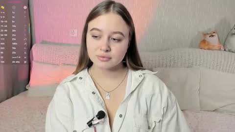 Snapshot of honeydusk chatting on December 19, 2025, 2:40 am Jenny online show from December 19, 2025, 2:40 am