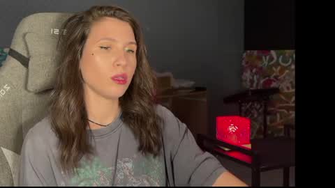 honeyed_hazze online show from June 2, 2026, 7:16 pm