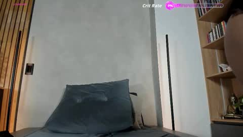 Sofia independent model online show from November 13, 2025, 11:42 am