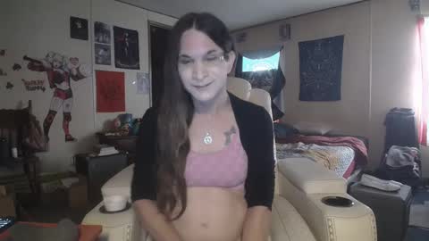 Heather Lovelace online show from January 21, 2025, 4:48 pm