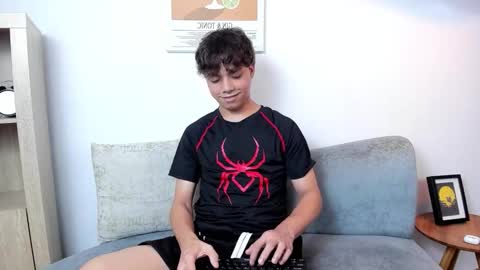 honeymoon_sariel online show from November 27, 2025, 8:00 pm