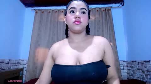 Victoria online show from November 12, 2025, 3:45 pm