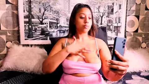 honeyrae01 online show from February 12, 2026, 6:30 am