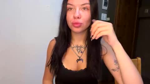 honeyrushcouple99 online show from March 8, 2026, 10:08 am