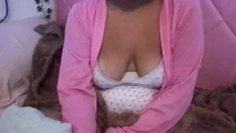 honeyyy89 online show from May 16, 2026, 12:26 pm