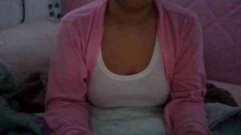 honeyyy89 online show from May 20, 2026, 7:25 am