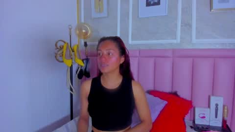 holly online show from February 23, 2026, 8:28 pm