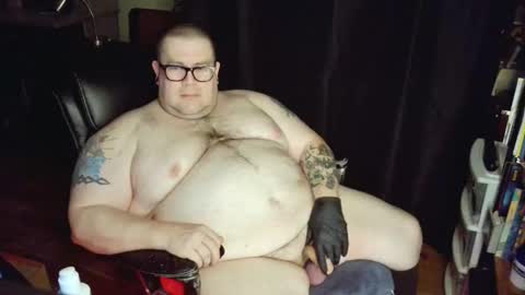 Snapshot of hoosierdaddyxl chatting on January 15, 2025, 5:29 am Sir online show from January 15, 2025, 5:29 am