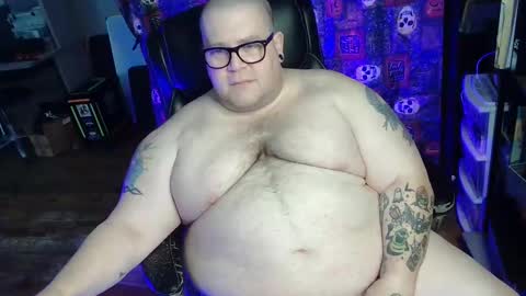 Snapshot of hoosierdaddyxl chatting on November 5, 2025, 6:52 pm Sir online show from November 5, 2025, 6:52 pm