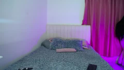 Snapshot of hoot_alicee chatting on June 12, 2026, 9:35 pm ONLYFANS online show from June 12, 2026, 9:35 pm