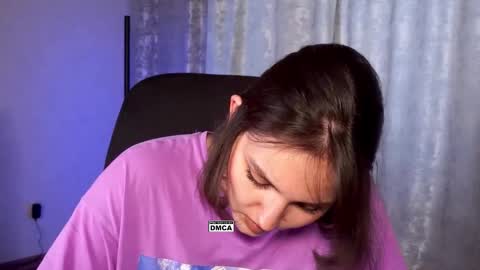 Karina online show from September 26, 2025, 3:21 am