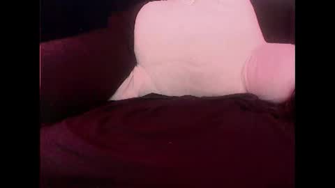 Snapshot of hopps28 chatting on December 23, 2024, 6:44 am hopps28 online show from December 23, 2024, 6:44 am