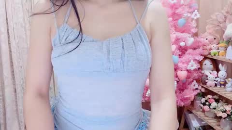 Rina online show from December 15, 2025, 1:32 am