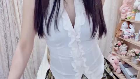 Rina online show from February 28, 2026, 2:01 am