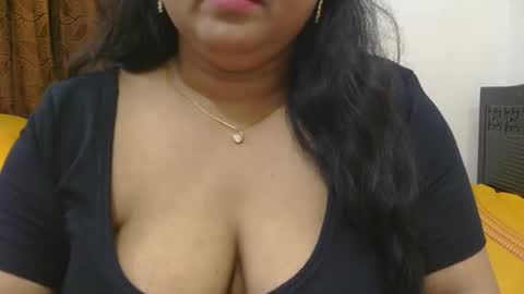 horneydesibabe online show from October 24, 2025, 4:47 pm