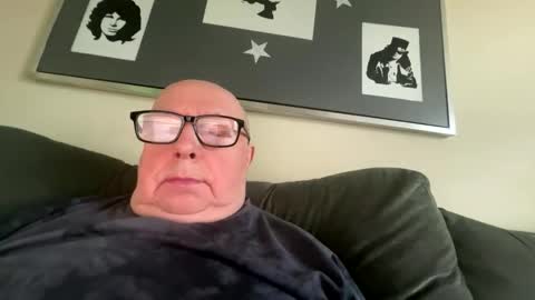 Cum suck Me off online show from March 31, 2026, 9:32 am