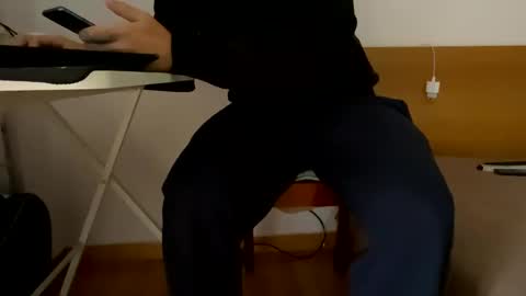 Snapshot of horny_alpha_male_toy chatting on November 4, 2025, 9:08 am horny_alpha_male_toy online show from November 4, 2025, 9:08 am