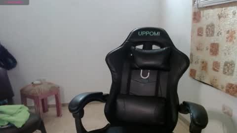 horny and daring online show from November 12, 2025, 12:44 am