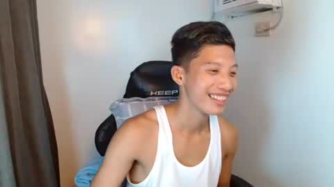 Snapshot of horny_asianmoreno chatting on September 11, 2025, 9:31 am ROGER online show from September 11, 2025, 9:31 am