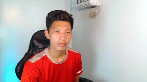 Snapshot of horny_asianmoreno chatting on September 21, 2025, 4:19 pm ROGER online show from September 21, 2025, 4:19 pm