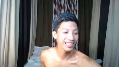 Snapshot of horny_asianmoreno chatting on September 26, 2025, 12:20 pm ROGER online show from September 26, 2025, 12:20 pm