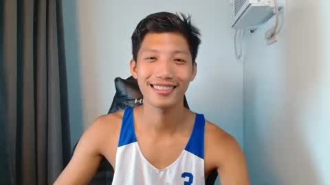 Snapshot of horny_asianmoreno chatting on September 28, 2025, 11:04 am ROGER online show from September 28, 2025, 11:04 am