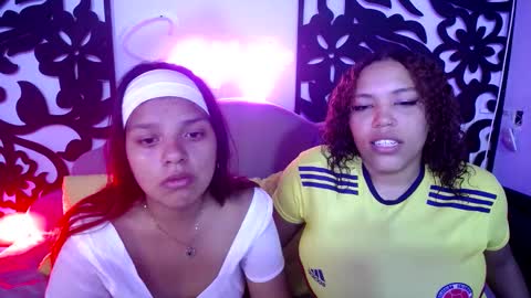 CATALINA Y LAURA  online show from September 10, 2025, 4:34 am