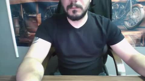 Snapshot of horny_cock31 chatting on April 14, 2026, 9:32 pm pussy slapper online show from April 14, 2026, 9:32 pm