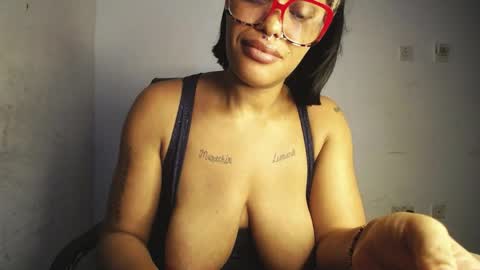 horny_ebonygirl_ online show from April 11, 2026, 6:29 am