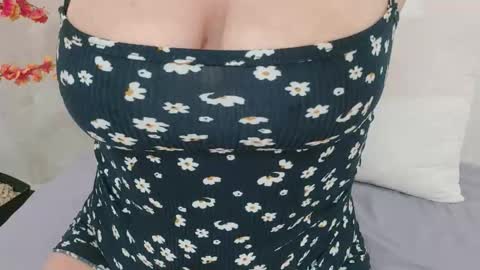 call me emily online show from November 3, 2025, 1:01 pm