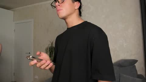 Extaz Athrey Howard online show from March 4, 2026, 1:17 pm