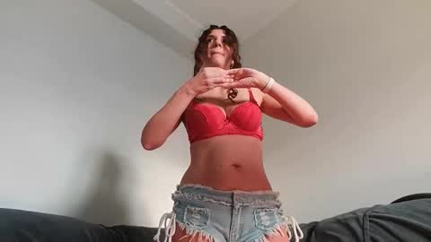 Snapshot of horny_mommmy chatting on January 18, 2026, 7:23 am horny_mommmy online show from January 18, 2026, 7:23 am