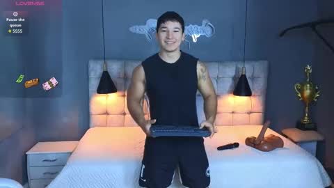horny_nick18 online show from October 10, 2025, 12:04 pm